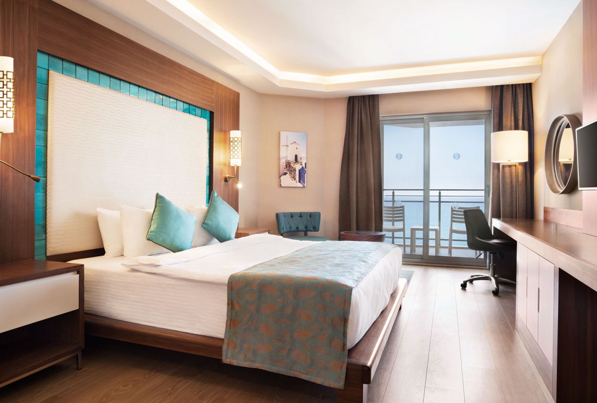 Ramada Hotel ve Suites Kuşadası